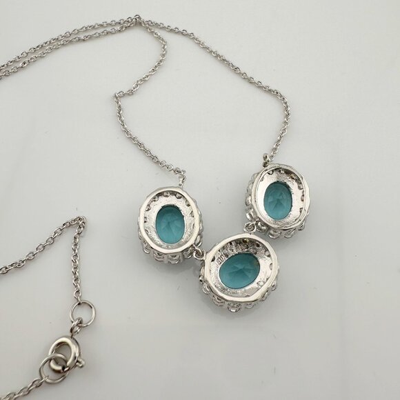 Shimmering 11.3 ct  Vivid Lab Created Blue Topaz Necklace - Picture 6 of 9